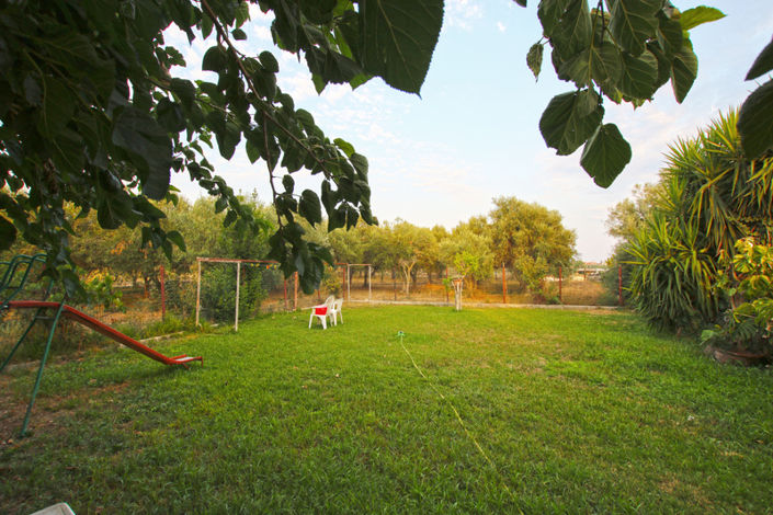 Image No.44-8 Bed House for sale