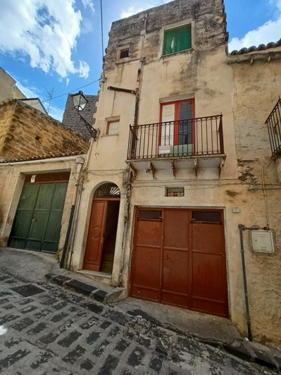 Image No.20-2 Bed House for sale