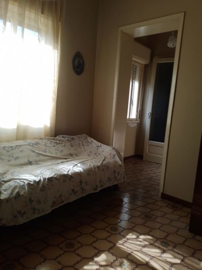 Image No.7-2 Bed House for sale