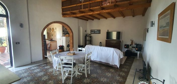 Image No.10-1 Bed Villa for sale