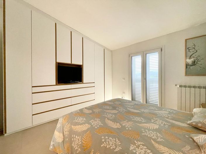 Image No.45-2 Bed Villa for sale