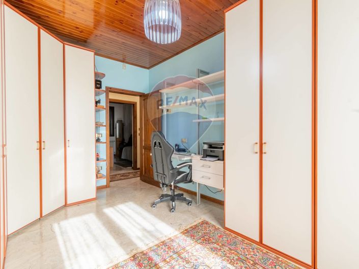 Image No.20-4 Bed Villa for sale