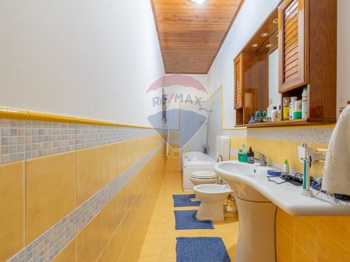 Image No.34-4 Bed Villa for sale