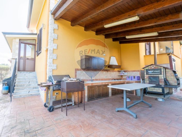 Image No.36-4 Bed Villa for sale