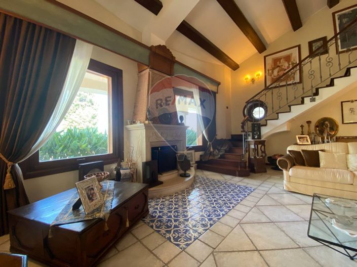 Image No.13-4 Bed Villa for sale