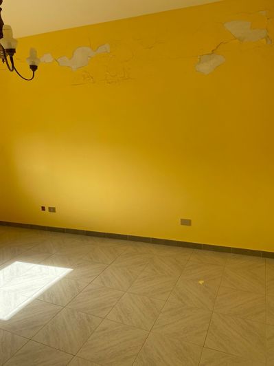 Image No.6-2 Bed House for sale