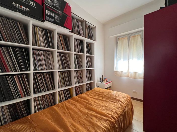 Image No.12-3 Bed Apartment for sale