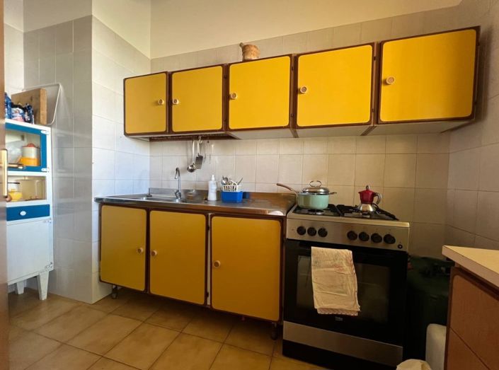 Image No.8-3 Bed Apartment for sale