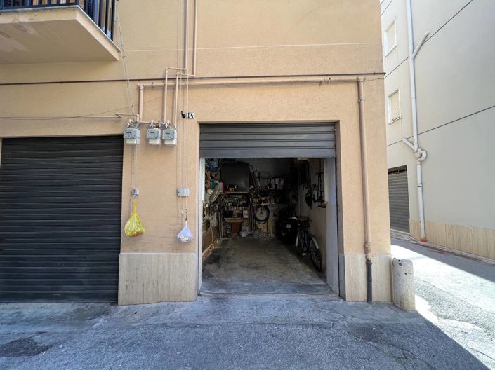 Image No.21-2 Bed Apartment for sale