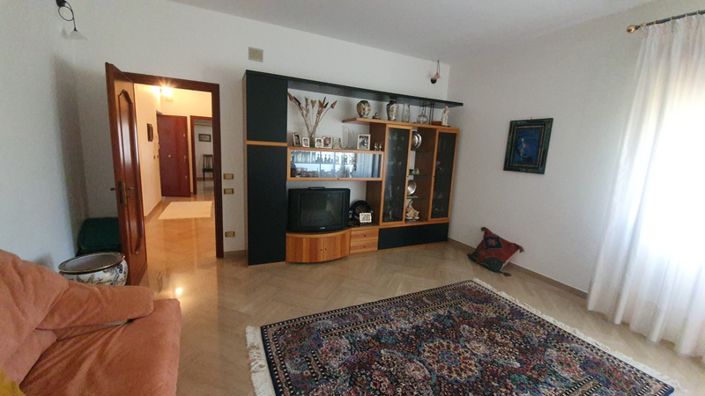 Image No.15-2 Bed Apartment for sale