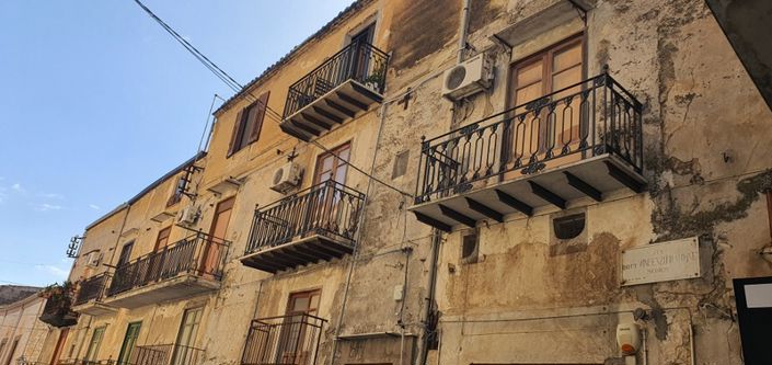 Image No.2-3 Bed Apartment for sale