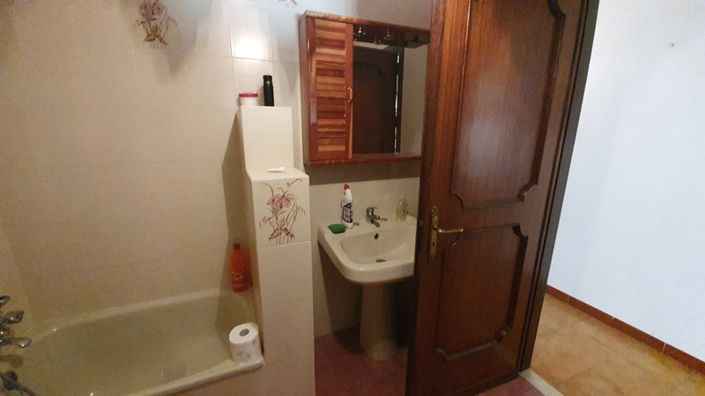 Image No.23-3 Bed Apartment for sale