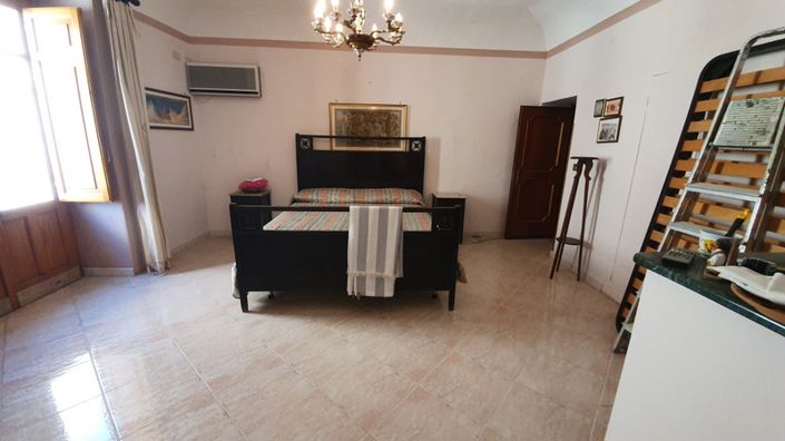 Image No.38-3 Bed Apartment for sale