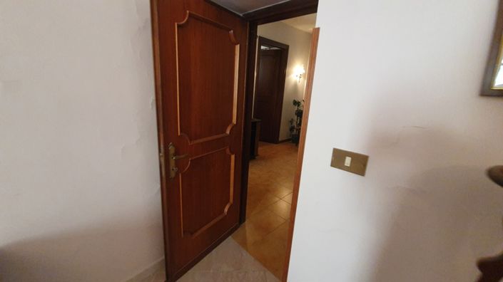 Image No.40-3 Bed Apartment for sale