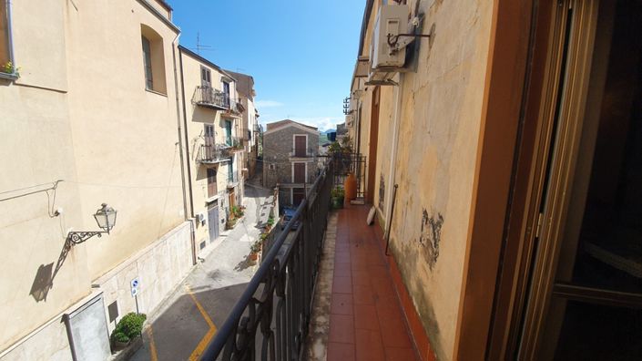 Image No.42-3 Bed Apartment for sale