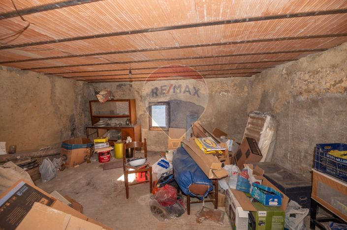 Image No.15-2 Bed House for sale