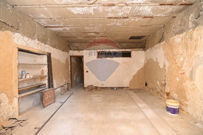 Image No.14-2 Bed House for sale