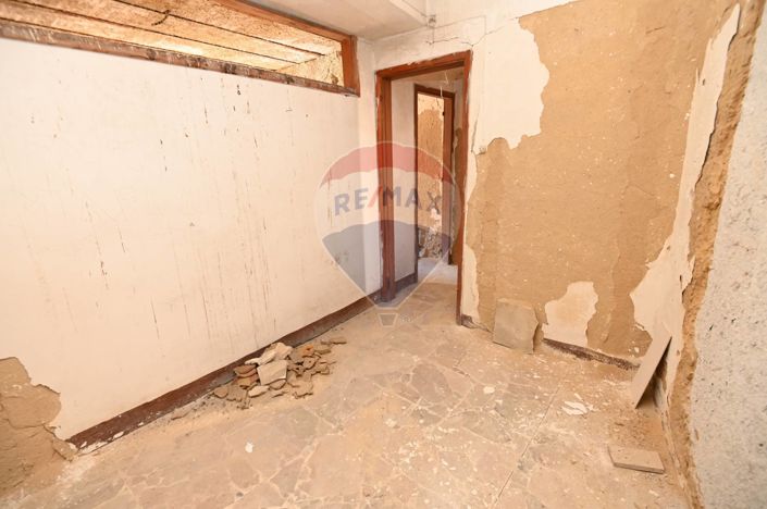 Image No.3-2 Bed House for sale