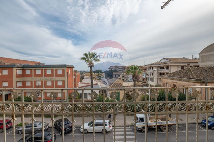 Image No.26-3 Bed Apartment for sale