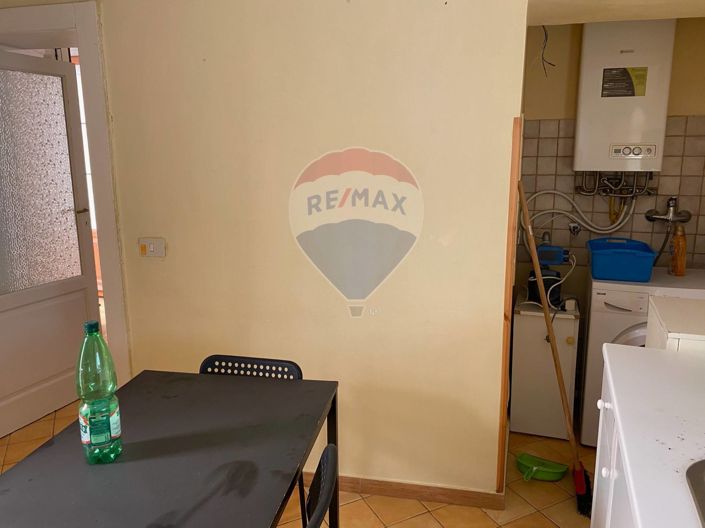 Image No.4-1 Bed House for sale