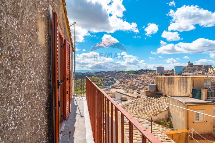 Image No.14-2 Bed House for sale