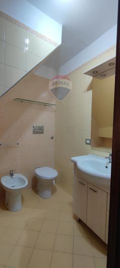 Image No.28-2 Bed House for sale