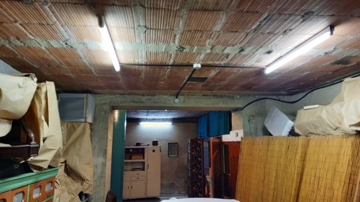 Image No.41-6 Bed Property for sale