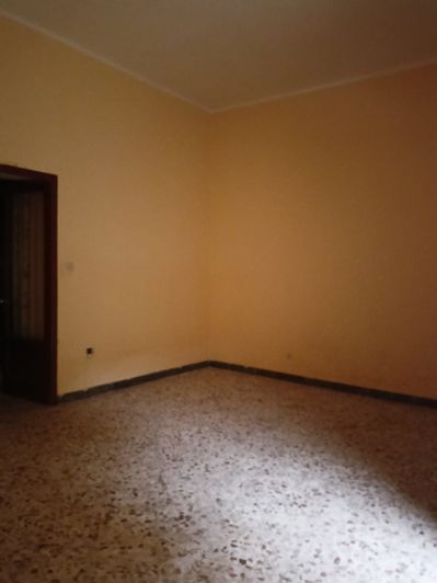 Image No.14-2 Bed House for sale