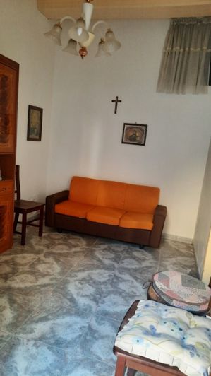 Image No.24-2 Bed House for sale