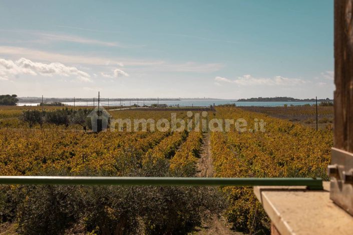 Image No.8-10 Bed Apartment for sale