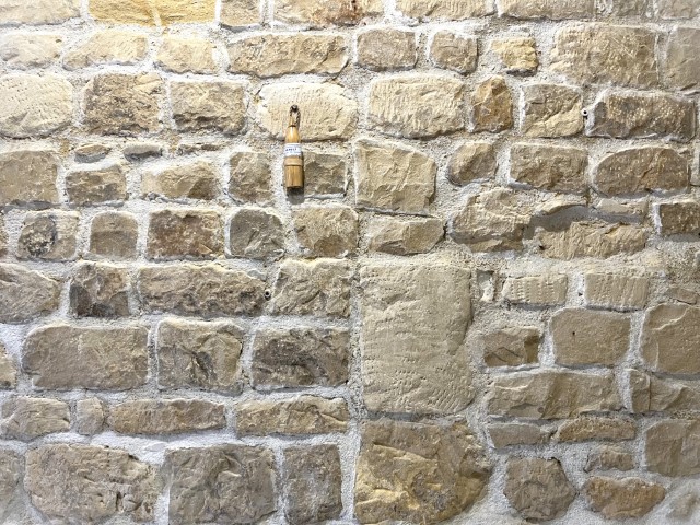 Image No.20-2 Bed House for sale