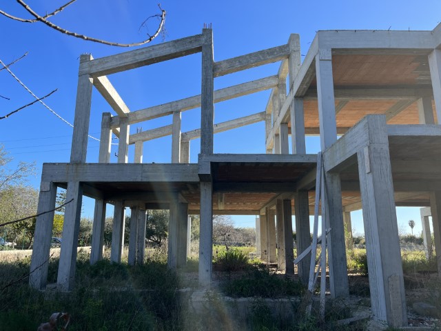 Image No.14-14 Bed Villa for sale