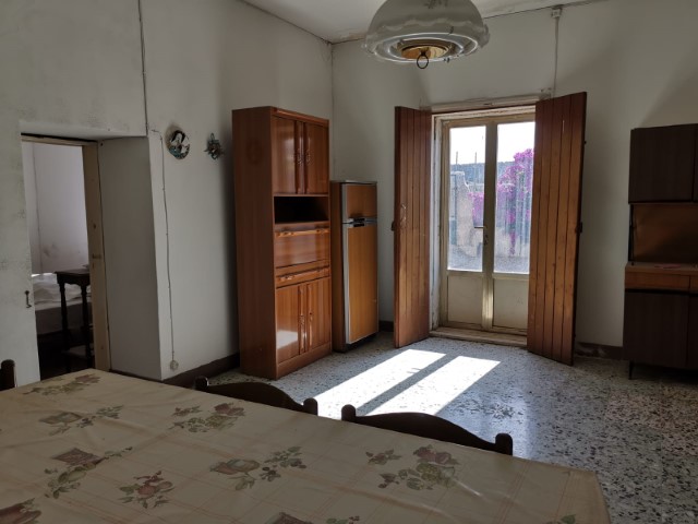 Image No.13-2 Bed Property for sale