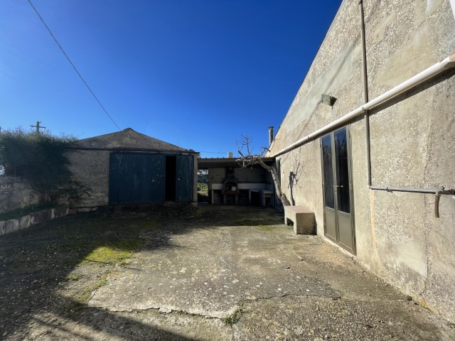 Image No.6-2 Bed Property for sale