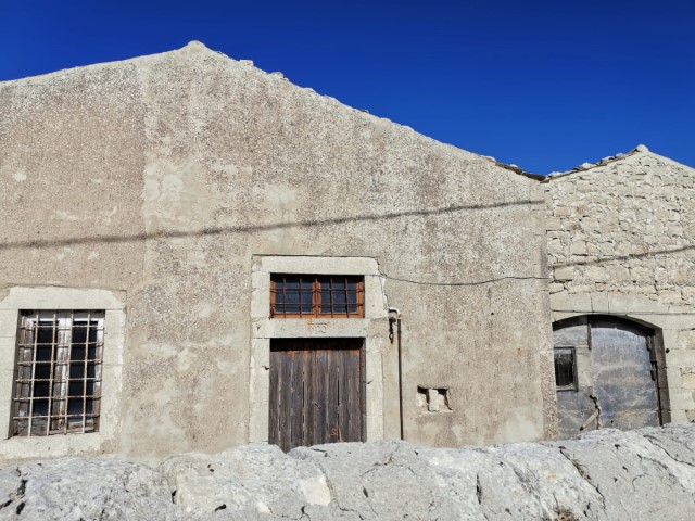 Image No.8-2 Bed Property for sale