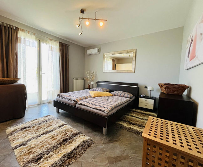 Image No.25-4 Bed Villa for sale