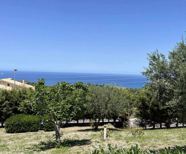 Image No.42-4 Bed Villa for sale