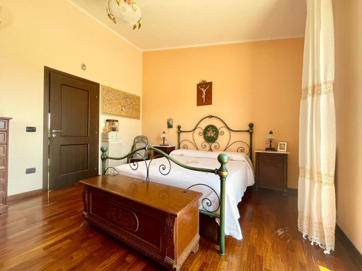 Image No.28-3 Bed Villa for sale