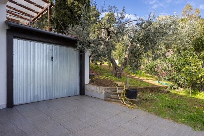 Image No.29-2 Bed Villa for sale