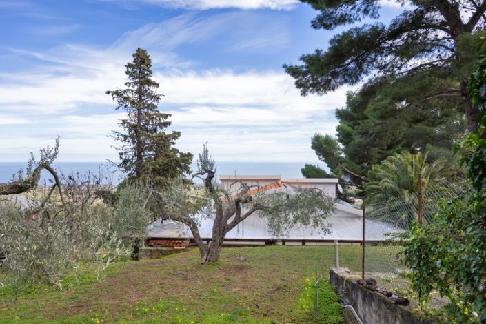 Image No.32-2 Bed Villa for sale