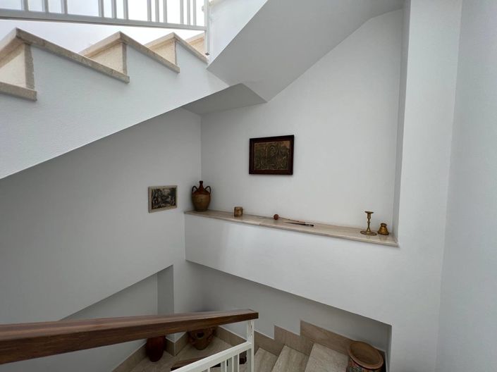 Image No.25-2 Bed House for sale