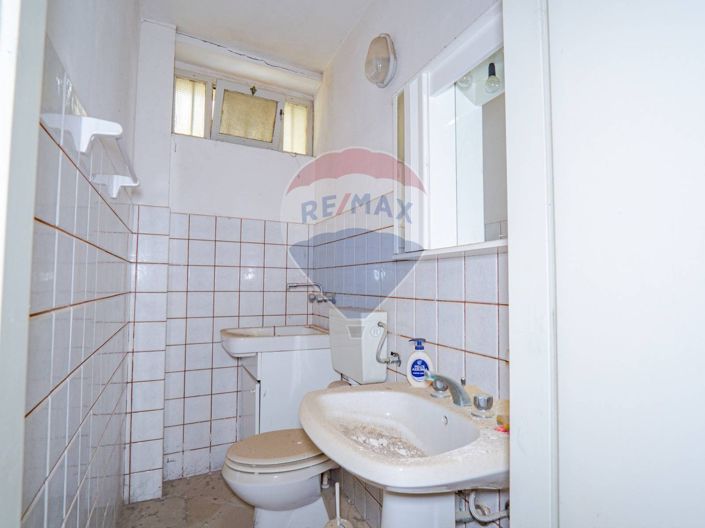 Image No.16-1 Bed House for sale