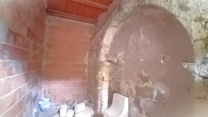 Image No.15-1 Bed House for sale