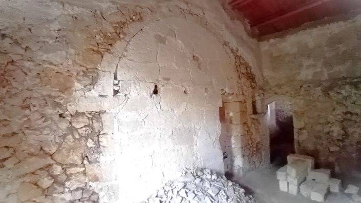 Image No.4-1 Bed House for sale