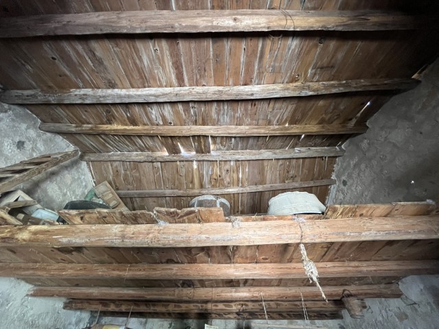 Image No.30-5 Bed Property for sale