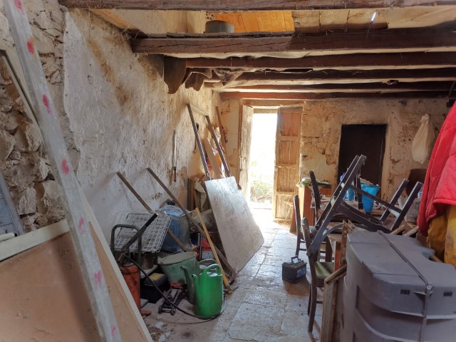 Image No.15-4 Bed Property for sale