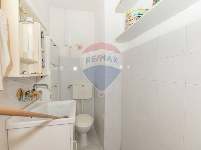 Image No.18-2 Bed Apartment for sale