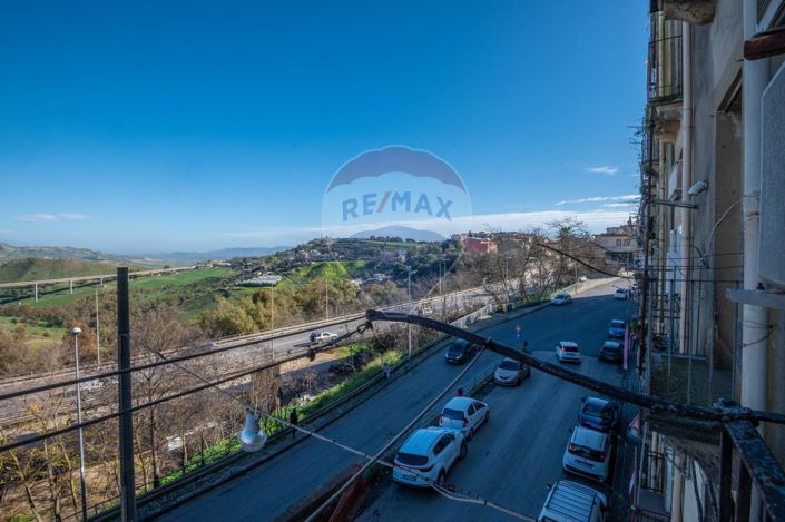 Image No.14-2 Bed Apartment for sale