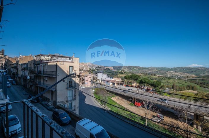 Image No.19-2 Bed Apartment for sale