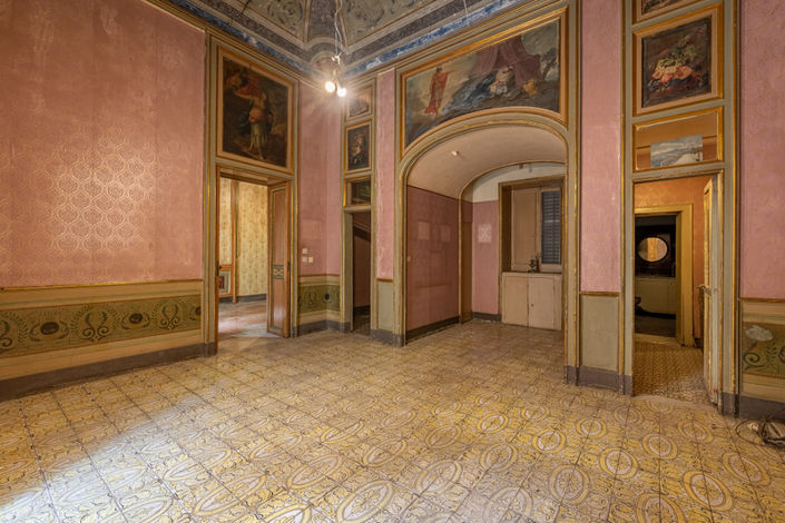 Image No.41-3 Bed Property for sale